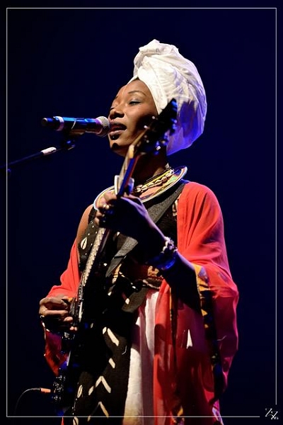 NIK_990015 Fatoumata Diawara 31-01-2019 (Zz) (p).jpg